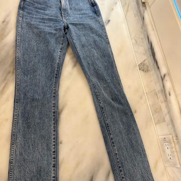 Khaite Daria - Picture 2 of 9